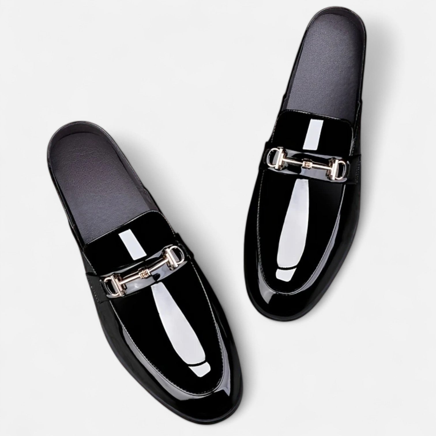 Dorevelle Men’s Dress Loafers with Stylish Buckle & Classic Round Toe Design