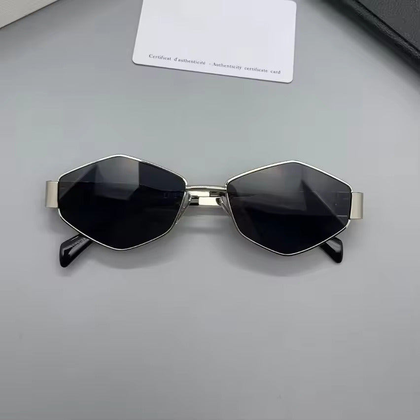 Vintage polygon sunglasses - unisex retro design in a special shape