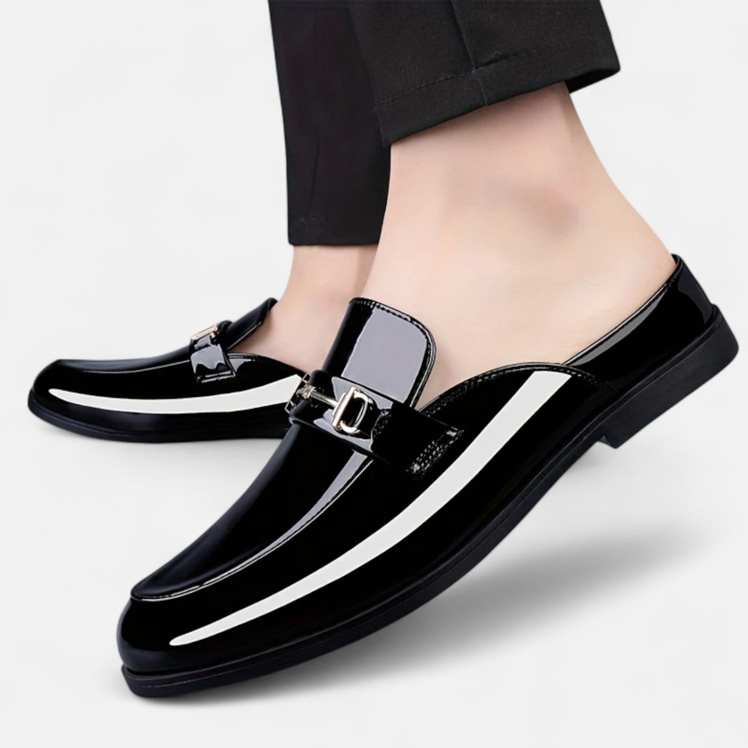 Dorevelle Men’s Dress Loafers with Stylish Buckle & Classic Round Toe Design
