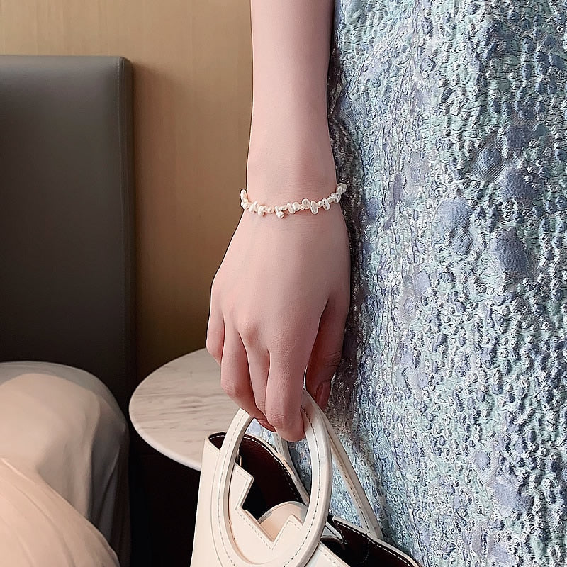 Elegant Céline Pearl Bracelet for a Touch of Luxury