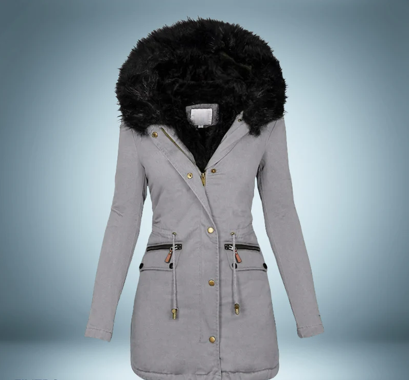 Elegant Black Parka with Luxurious Fur Collar