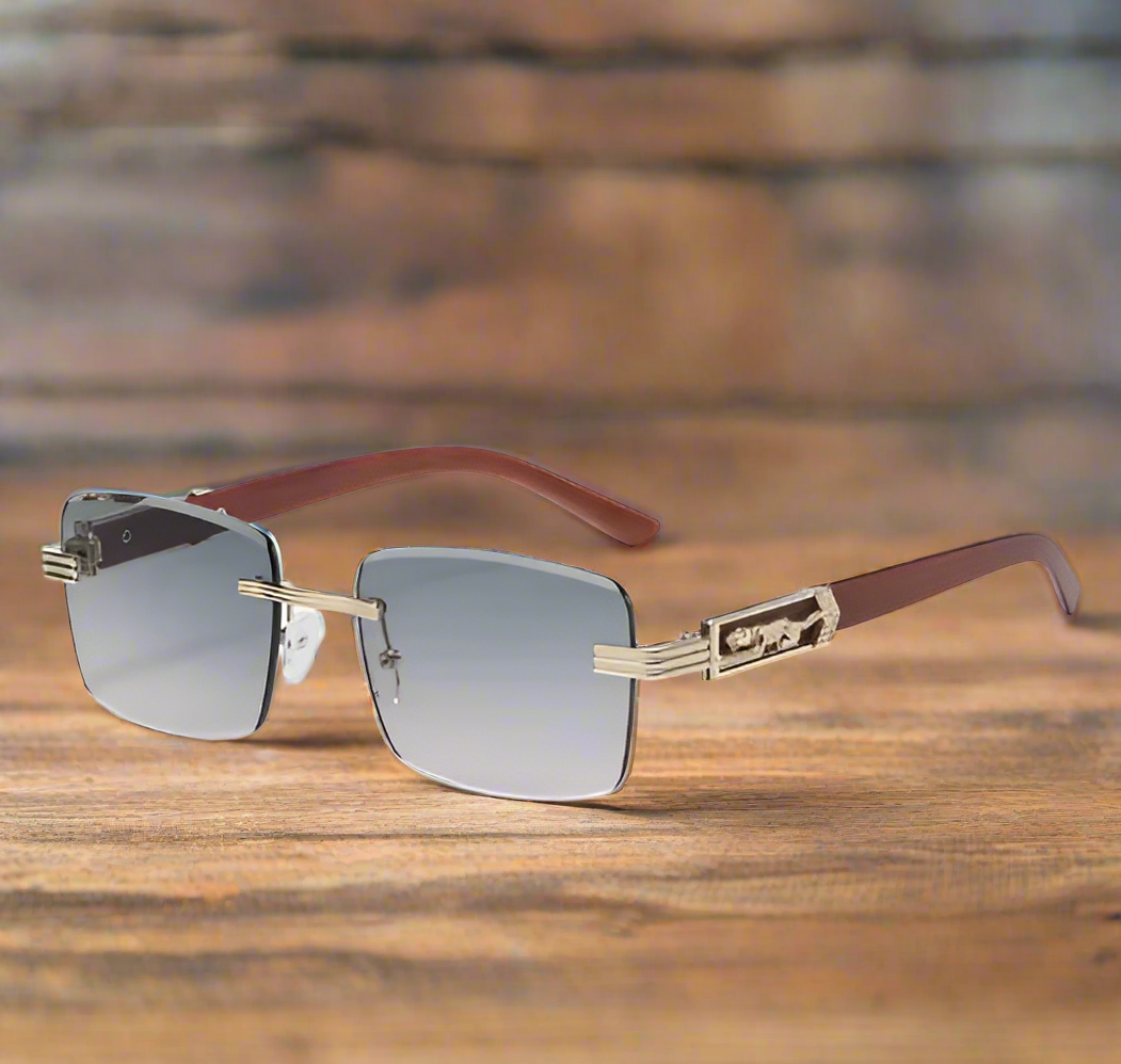 Classy champagne colored glasses