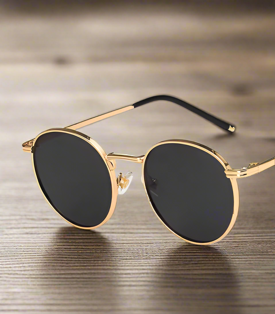 Retro vibe women’s browline glasses