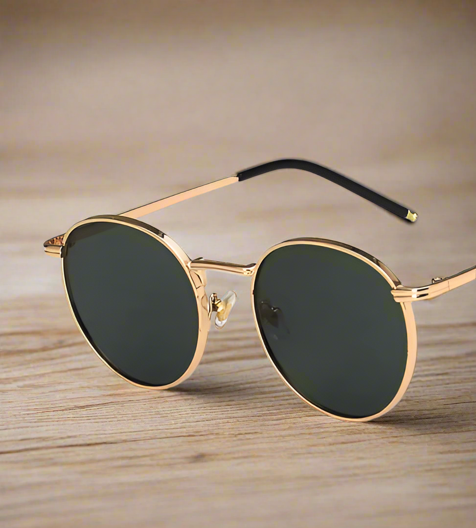 Retro vibe women’s browline glasses