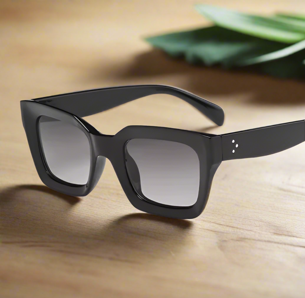Sleek matte finish cat-eye glasses