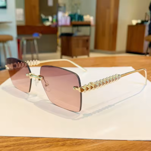 Luxury designer fashion glasses
