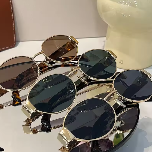 Vintage pilot sunglasses for women - green lenses & metal frame