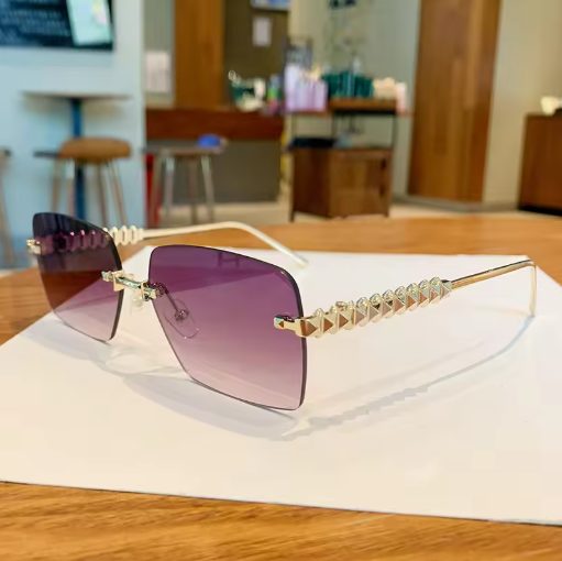 Luxury designer fashion glasses
