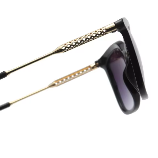 Classic square sunglasses