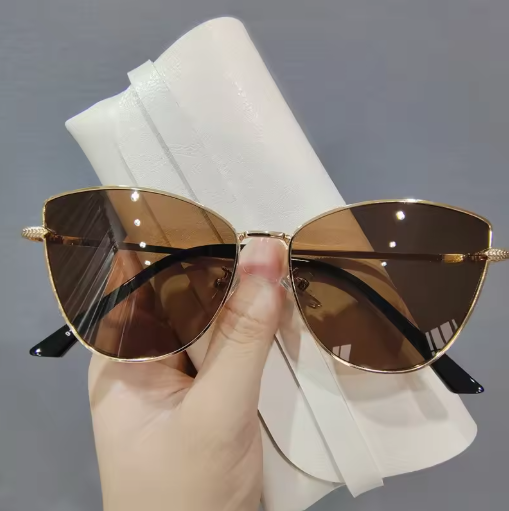 Retro metal frame cat-eye sunglasses