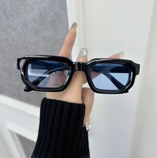 Luxury rectangle sunglasses for women