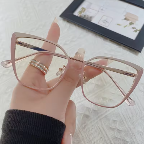 Retro cat-eye glasses