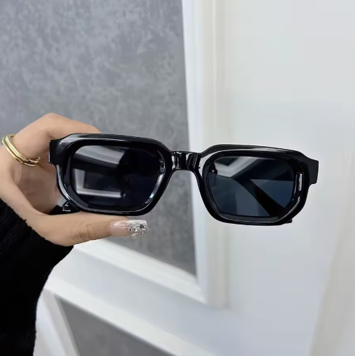 Luxury rectangle sunglasses for women