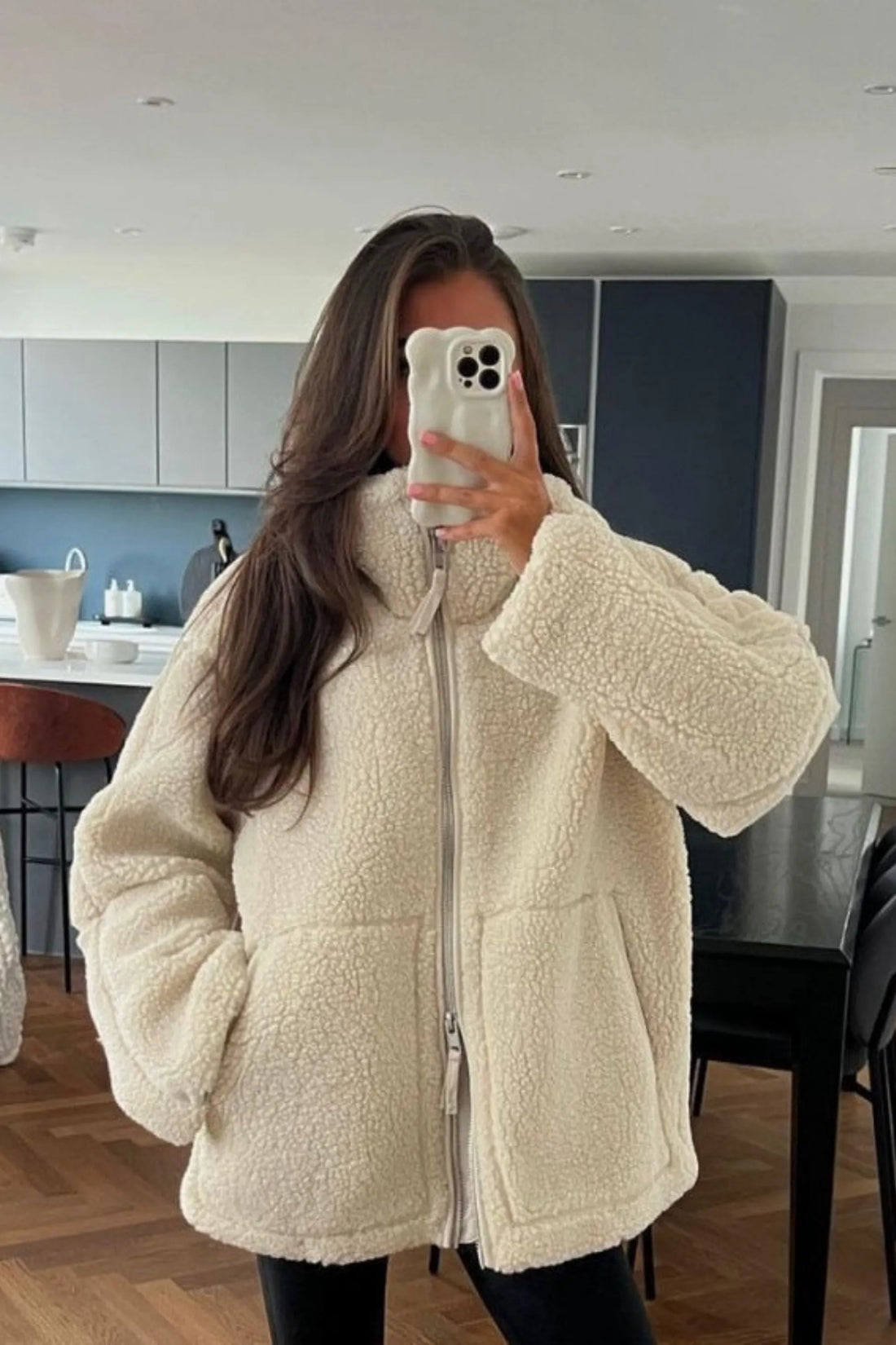 Elegant and Cozy Warm Teddy Winter Coat for Women – Perfect for a Stylish Winter Look