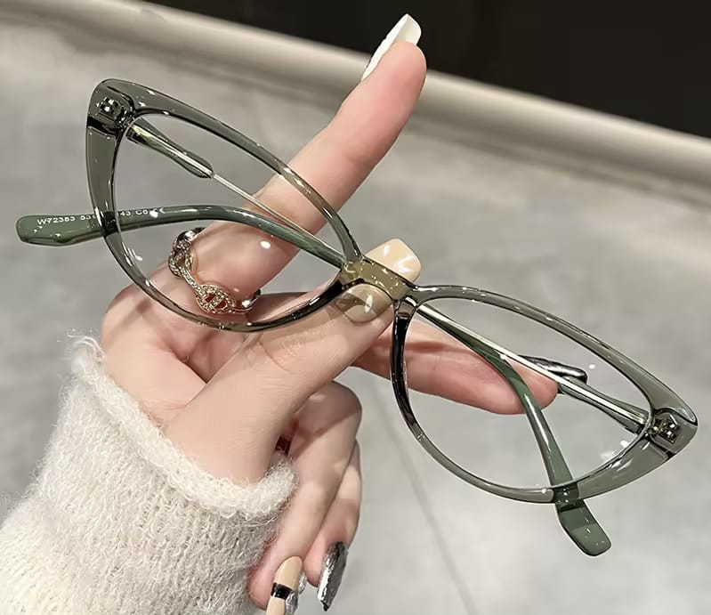 Chic optical cat-eye glasses