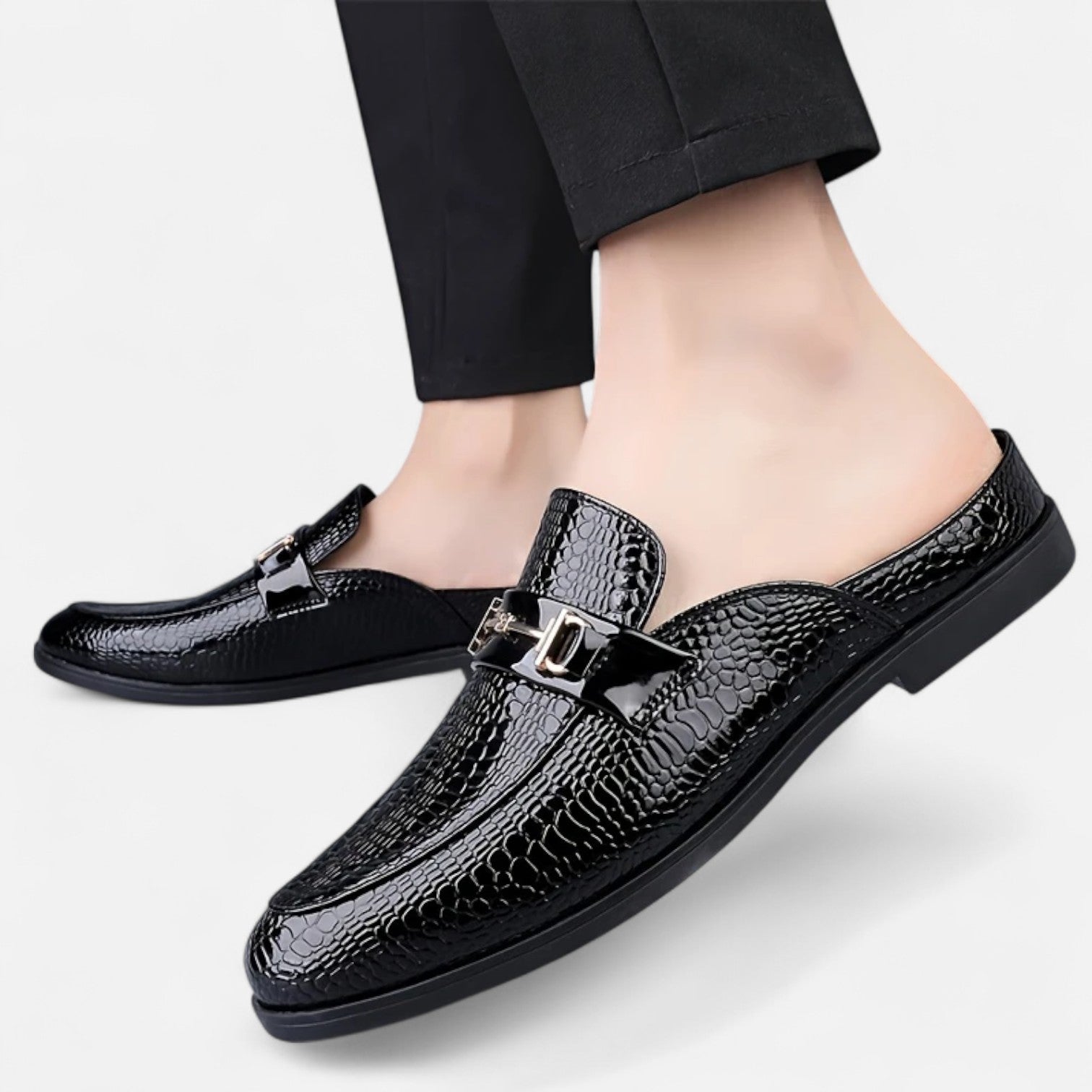 Dorevelle Men’s Dress Loafers with Stylish Buckle & Classic Round Toe Design