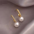 Shining Pearl Earrings in Seductive Light Gold