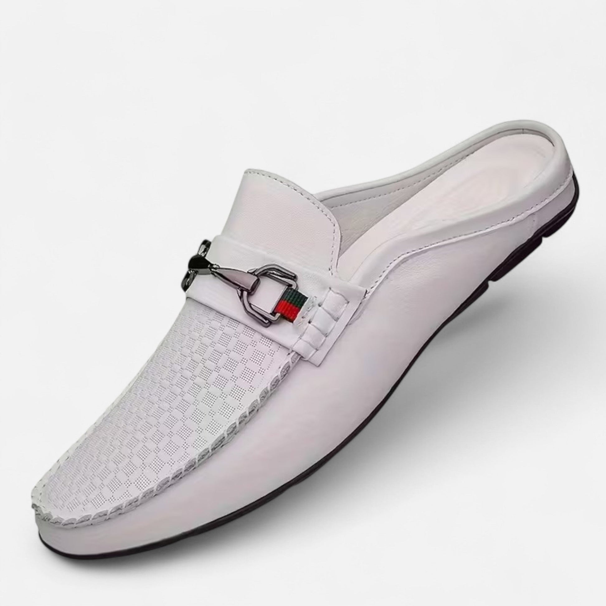 Dorevelle Men’s Vintage Style Moc Toe Mule Shoes for Classic Comfort