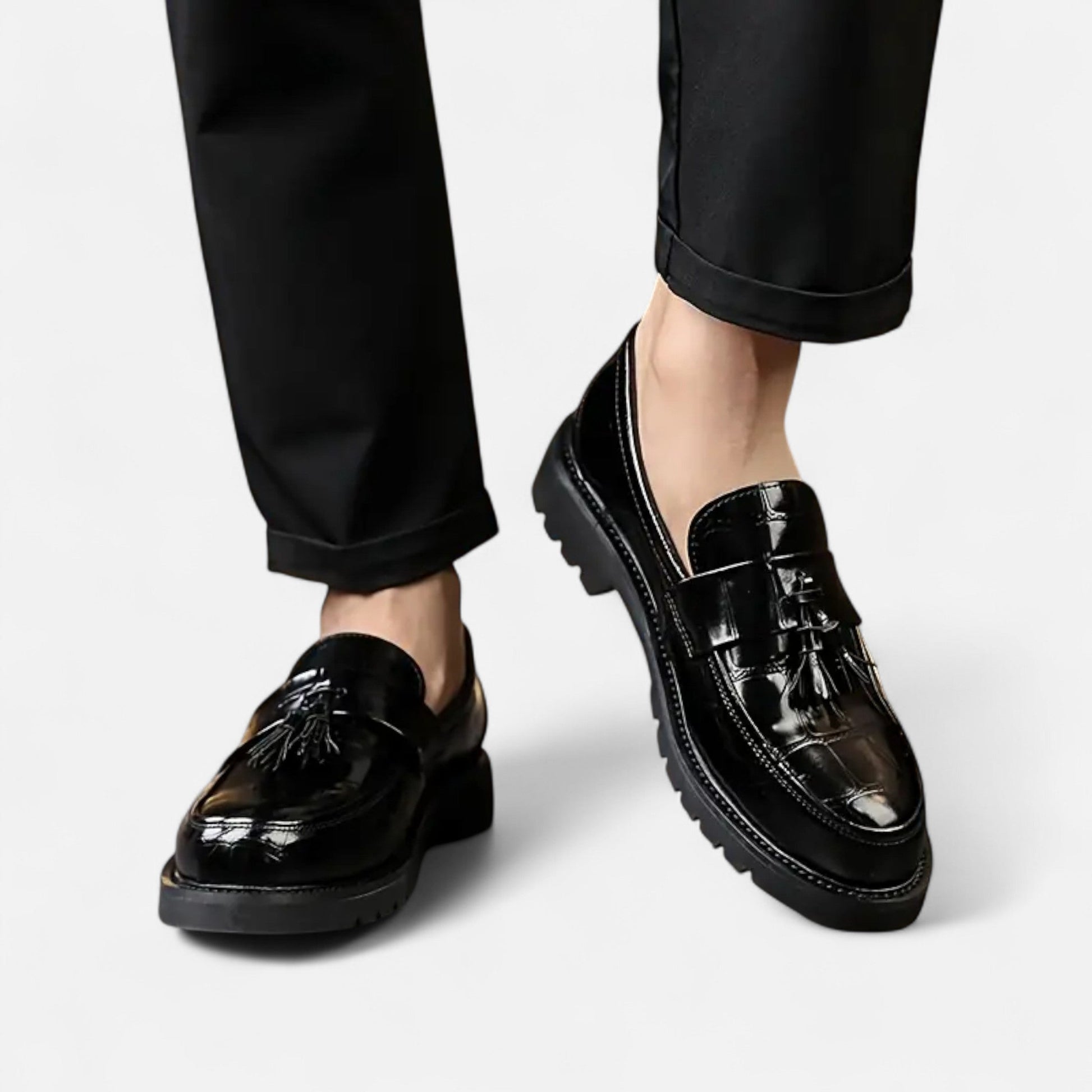 Dorevelle Men’s Loafers – Timeless Vintage Fringe Style