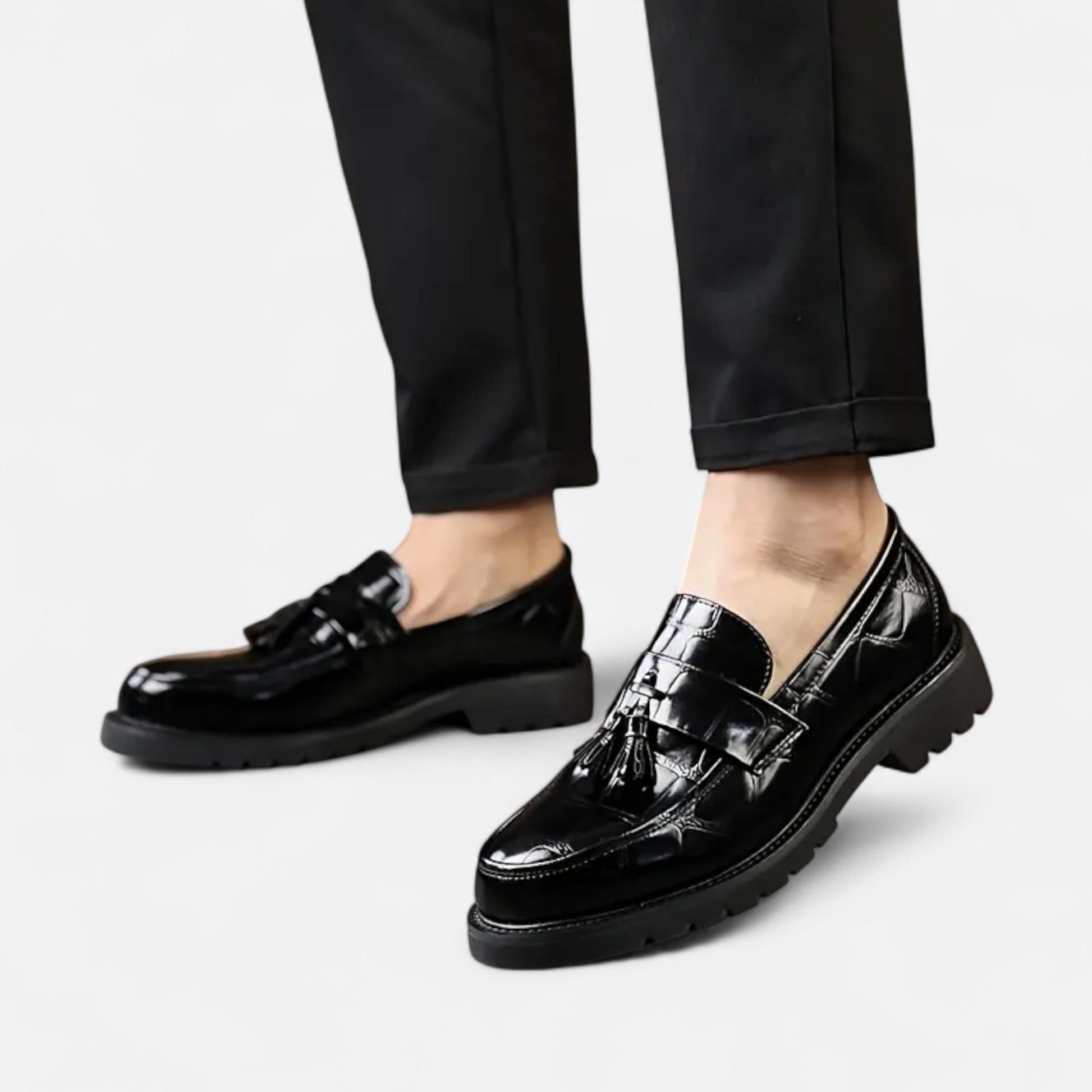 Dorevelle Men’s Loafers – Timeless Vintage Fringe Style