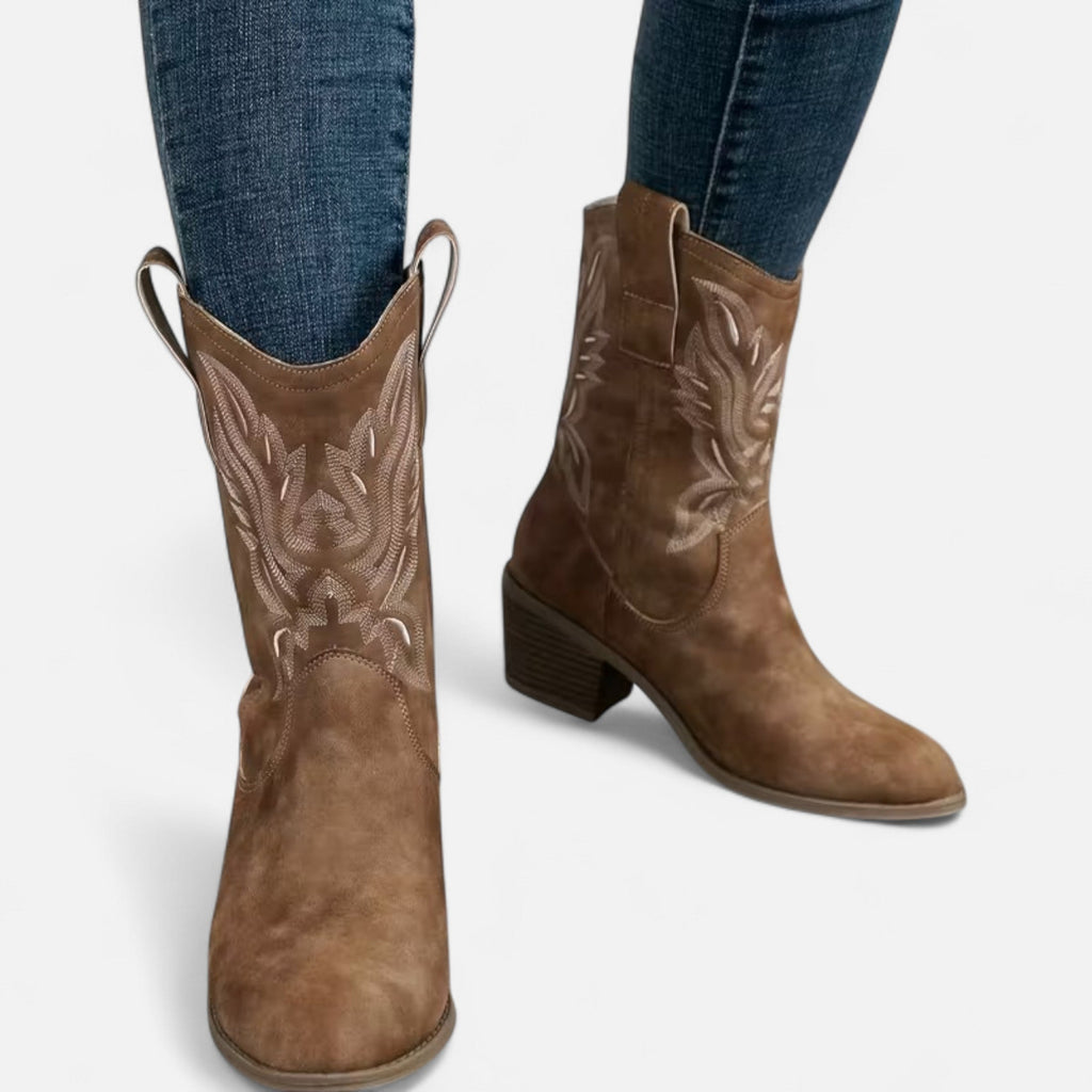 Dorevelle | Women’s Suede Cowboy Boots – Vintage Chunky Heel