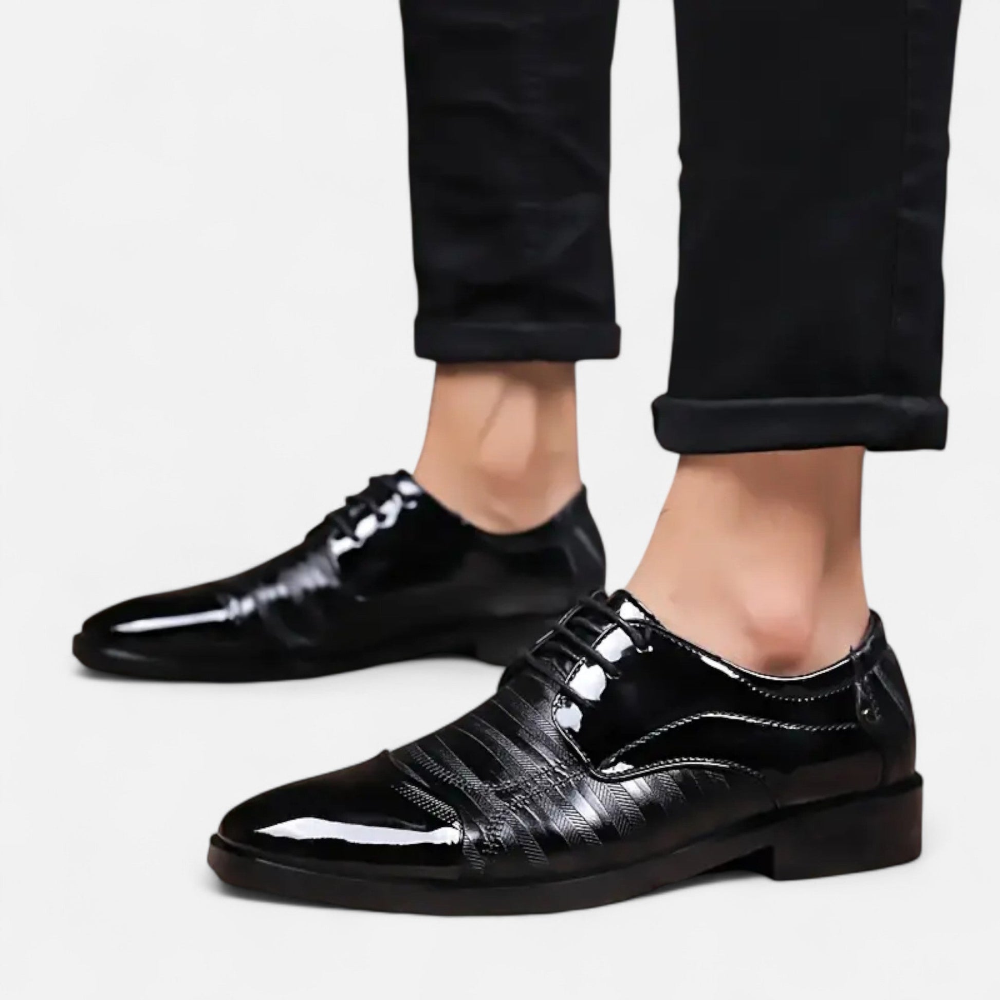 Dorevelle | Herren glänzende Business-Schuhe – Spitzzehen im britischen Stil für elegante Auftritte