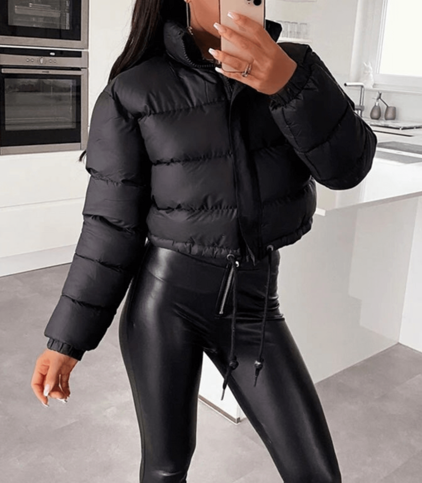 Stylish Short Puffer Jacket with Drawstring – Perfect for Wearing